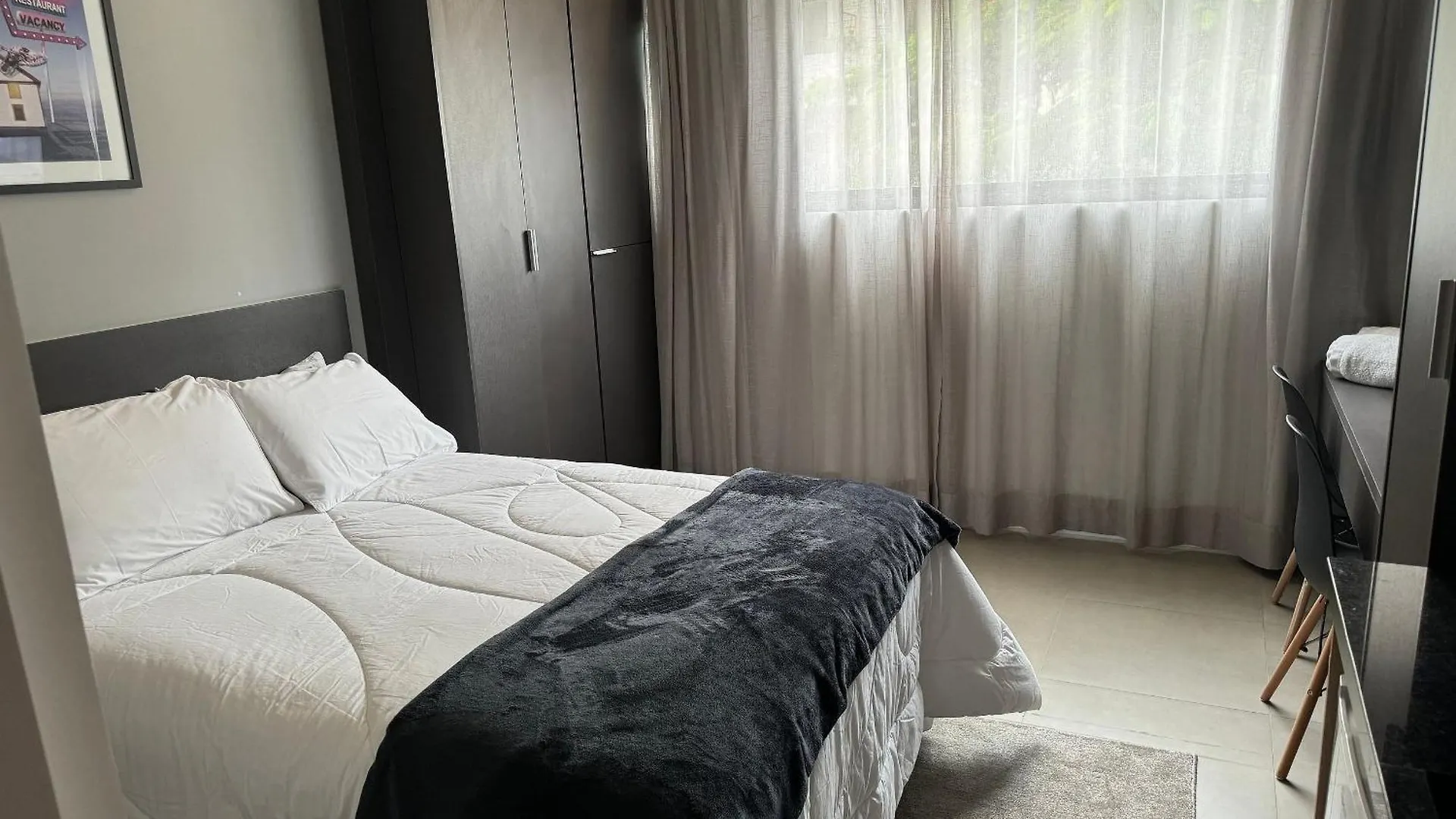 U_221 | Studio Lindo Proximo Ao Hosp. Sirio Libanes 100Mts